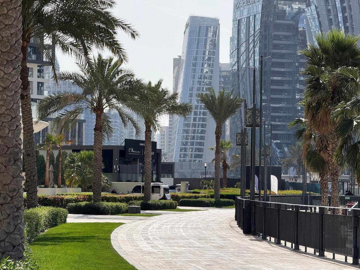 Elegant & Luxury 2Br Apartment Burj And Canal View Sabkhah Экстерьер фото