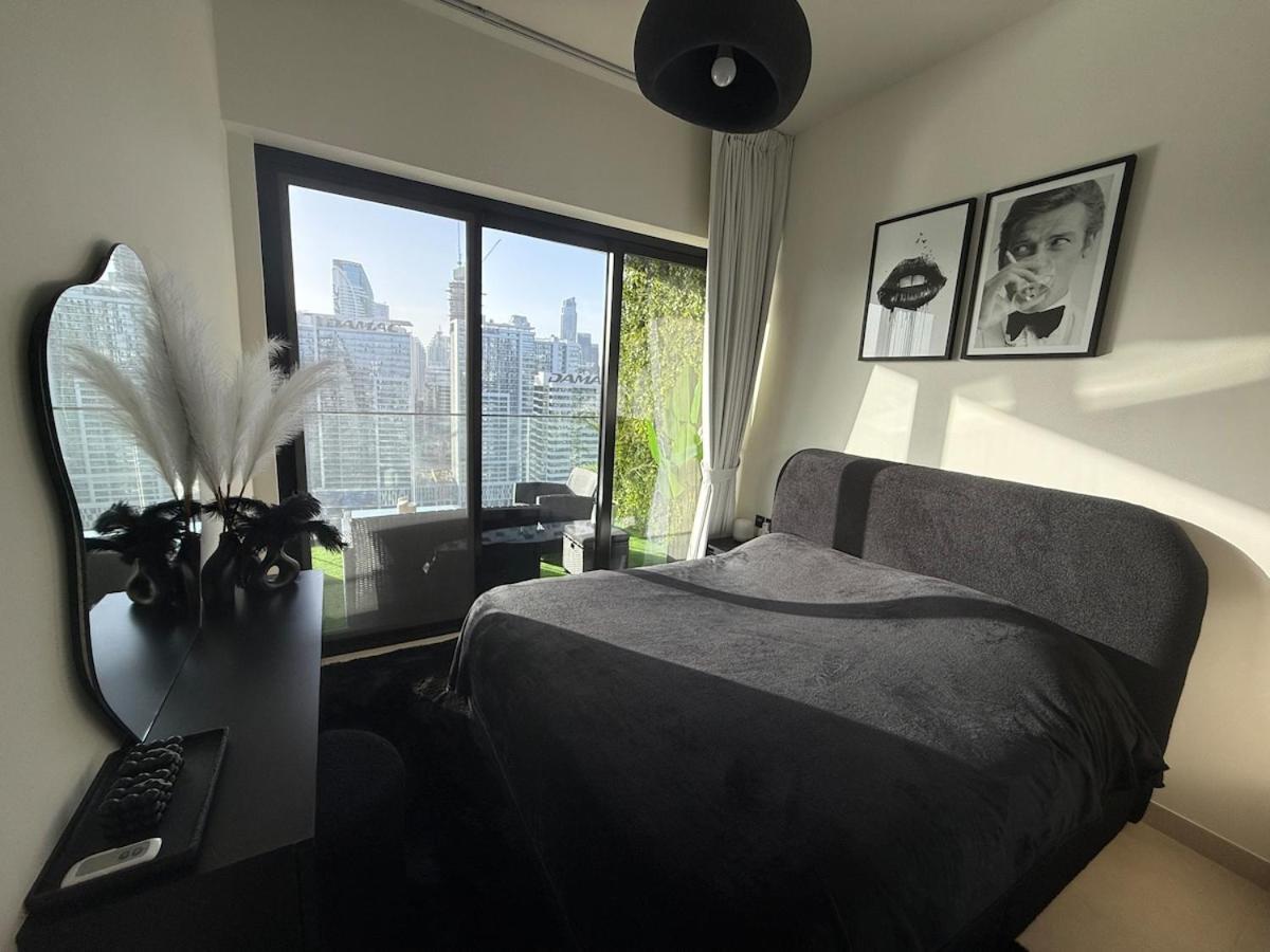 Elegant & Luxury 2Br Apartment Burj And Canal View Sabkhah Экстерьер фото