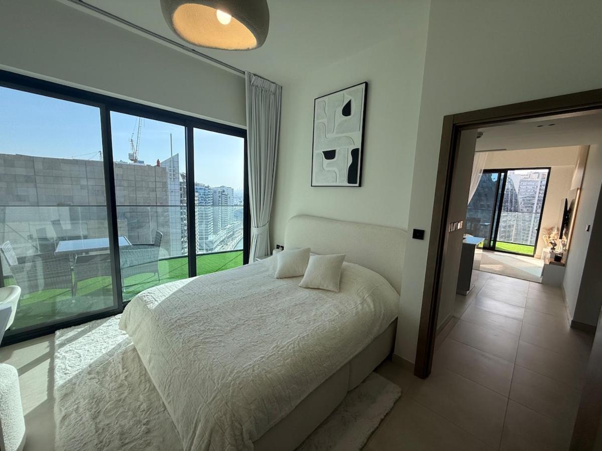 Elegant & Luxury 2Br Apartment Burj And Canal View Sabkhah Экстерьер фото
