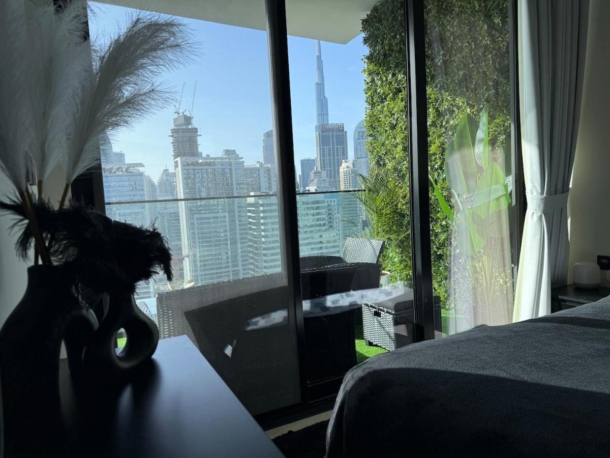 Elegant & Luxury 2Br Apartment Burj And Canal View Sabkhah Экстерьер фото