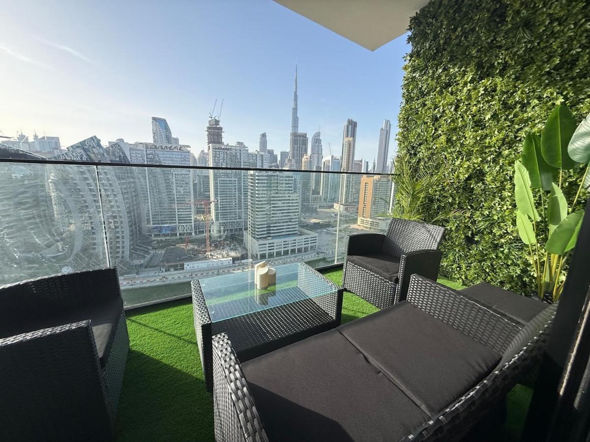 Elegant & Luxury 2Br Apartment Burj And Canal View Sabkhah Экстерьер фото