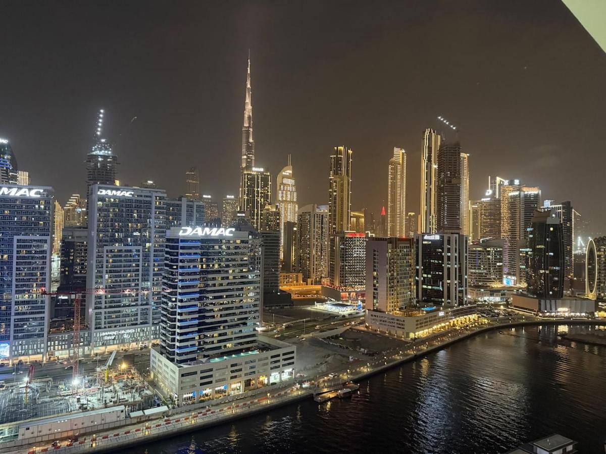 Elegant & Luxury 2Br Apartment Burj And Canal View Sabkhah Экстерьер фото